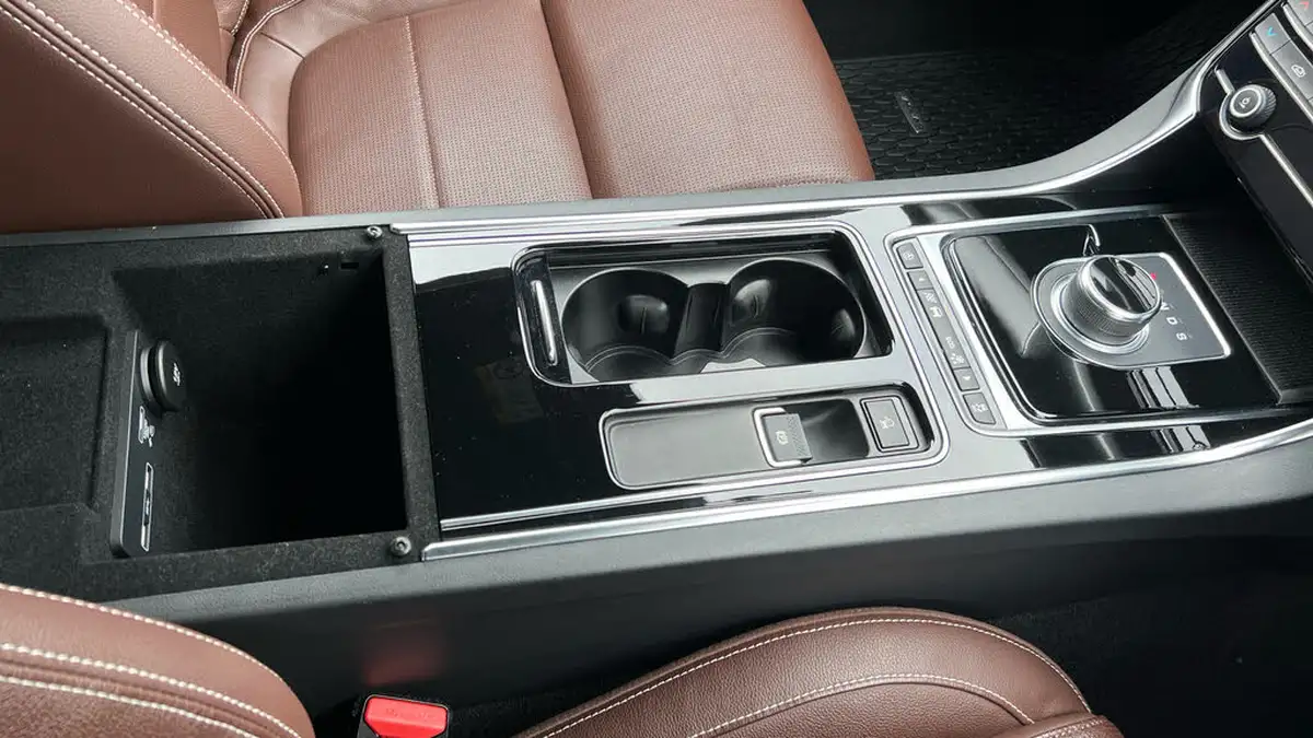 2020-jaguar-xf-20i-r-sport-250ps-saloon-4d-big-25