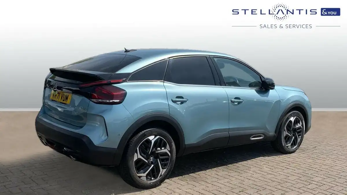 2021-citroen-c4-12-puretech-shine-plus-155ps-big-2