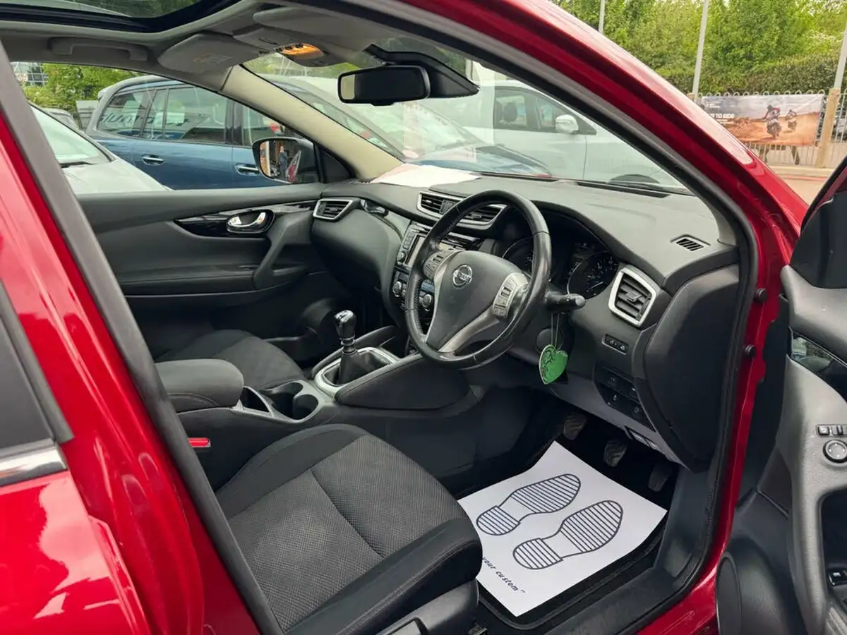 2017-nissan-qashqai-15dci-n-connecta-executive-pack-big-14