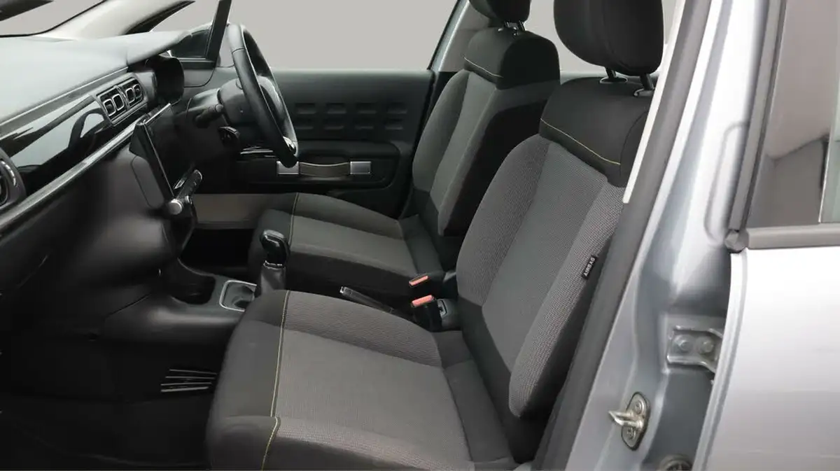 2020-citroen-c3-12-puretech-flair-83ps-big-14