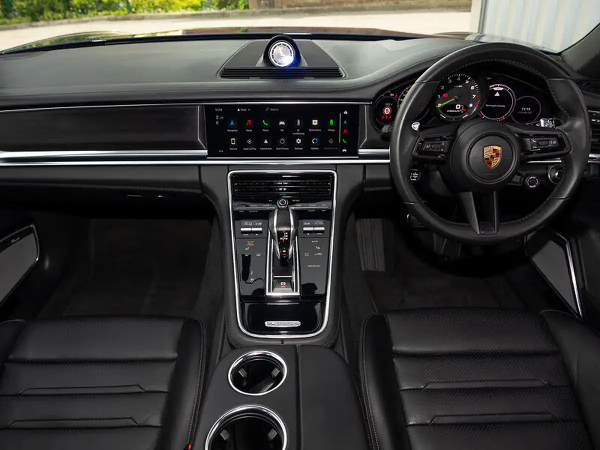 2022-porsche-panamera-30-4-e-hybrid-platinum-edition-hatchback-big-2