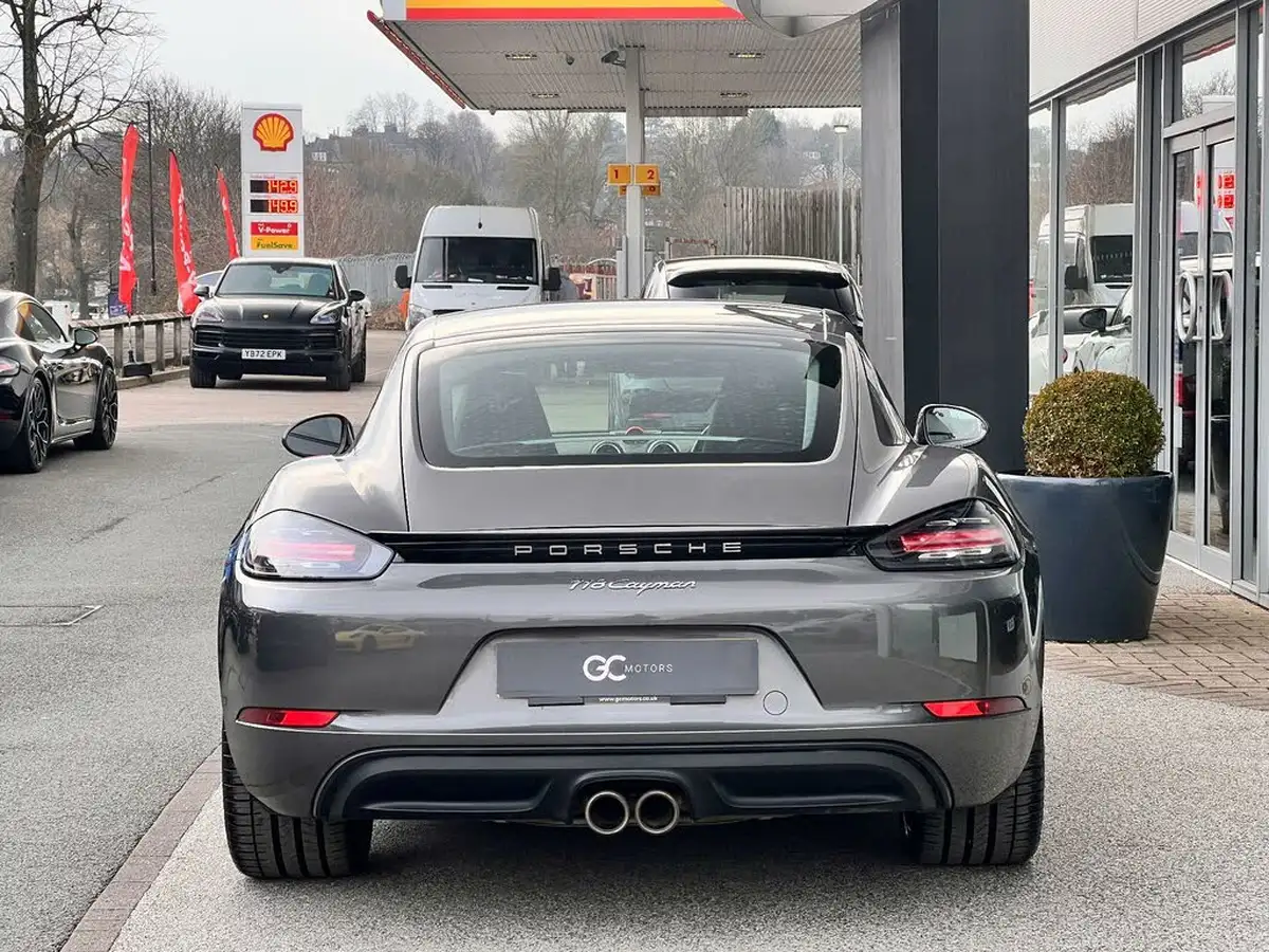 2019-porsche-cayman-718-20-cayman-pdk-big-8