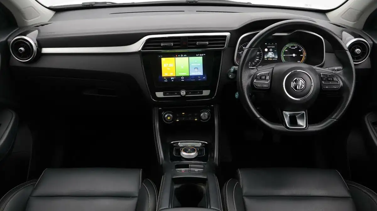 2020-mg-zs-suv-e-exclusive-ev-big-13