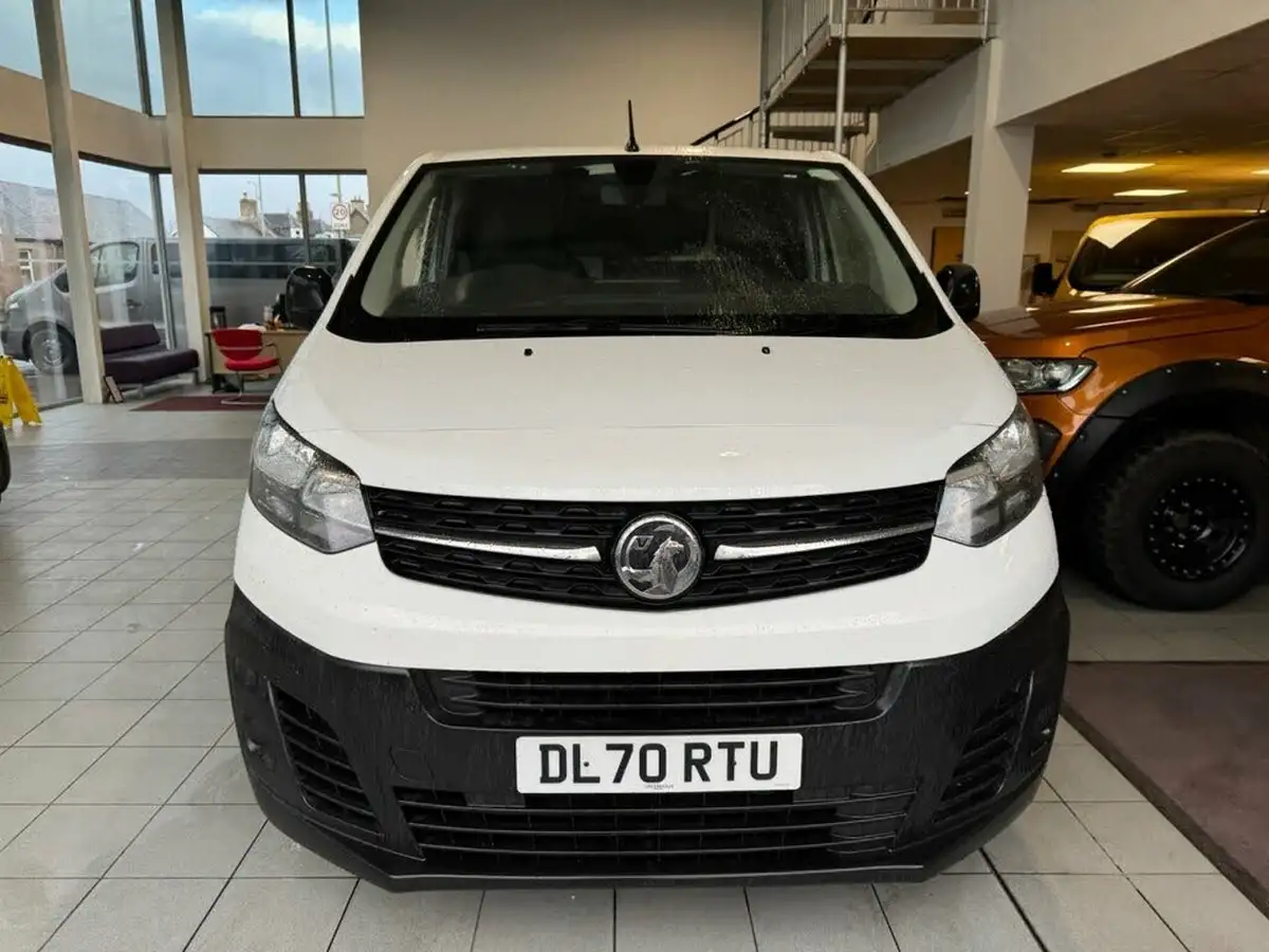 2020-vauxhall-vivaro-15td-2900-l2h1-edition-big-14