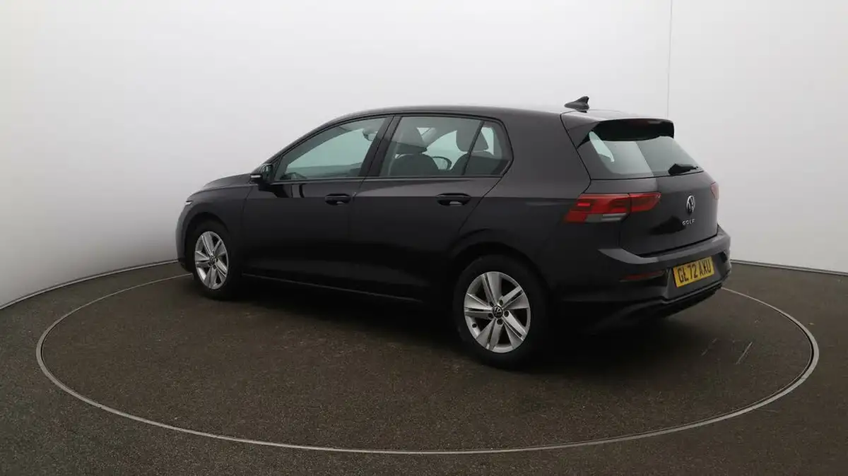2022-volkswagen-golf-15-tsi-life-150ps-hatchback-big-5