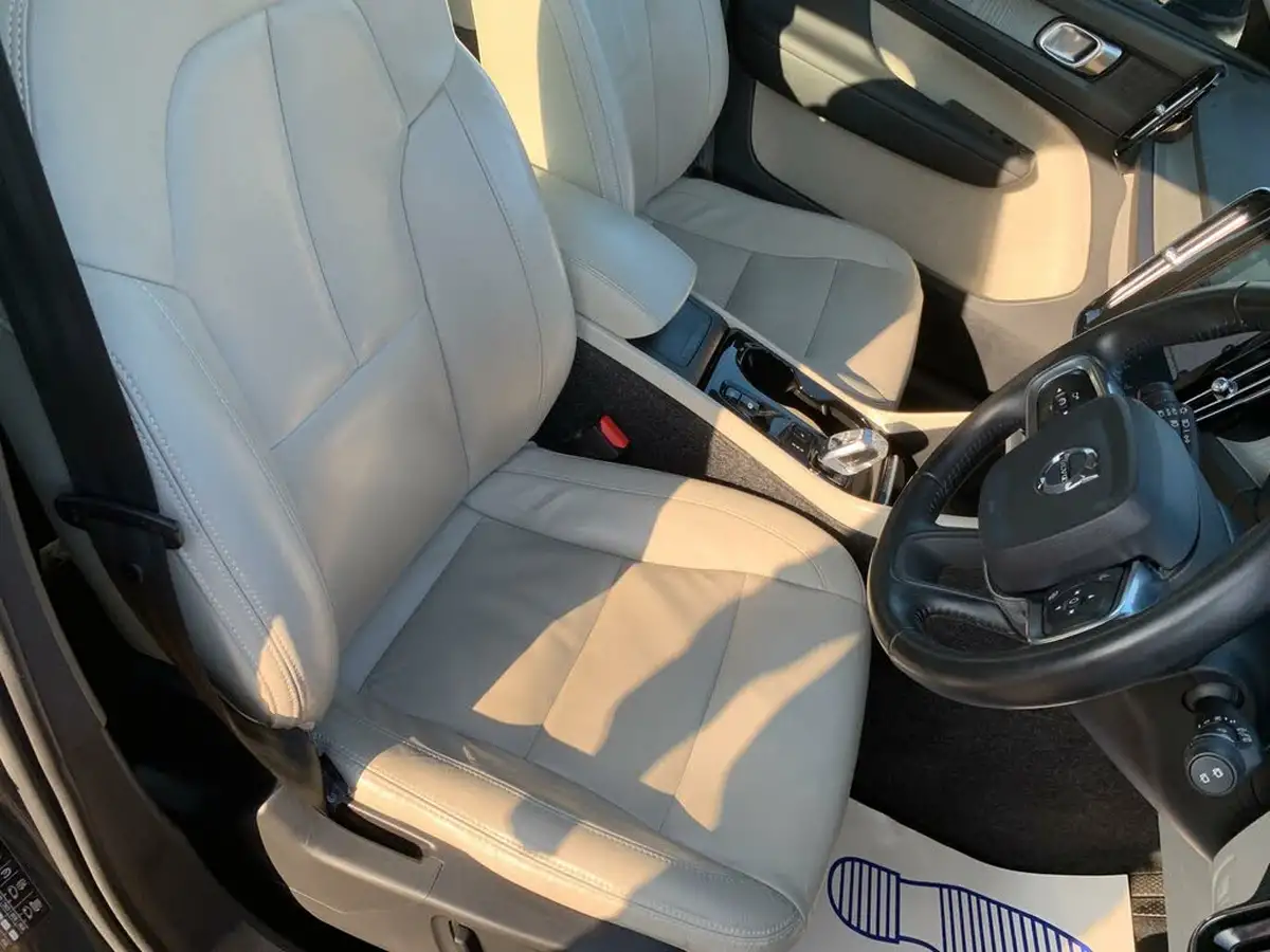 2018-volvo-xc40-20td-d4-inscription-big-26