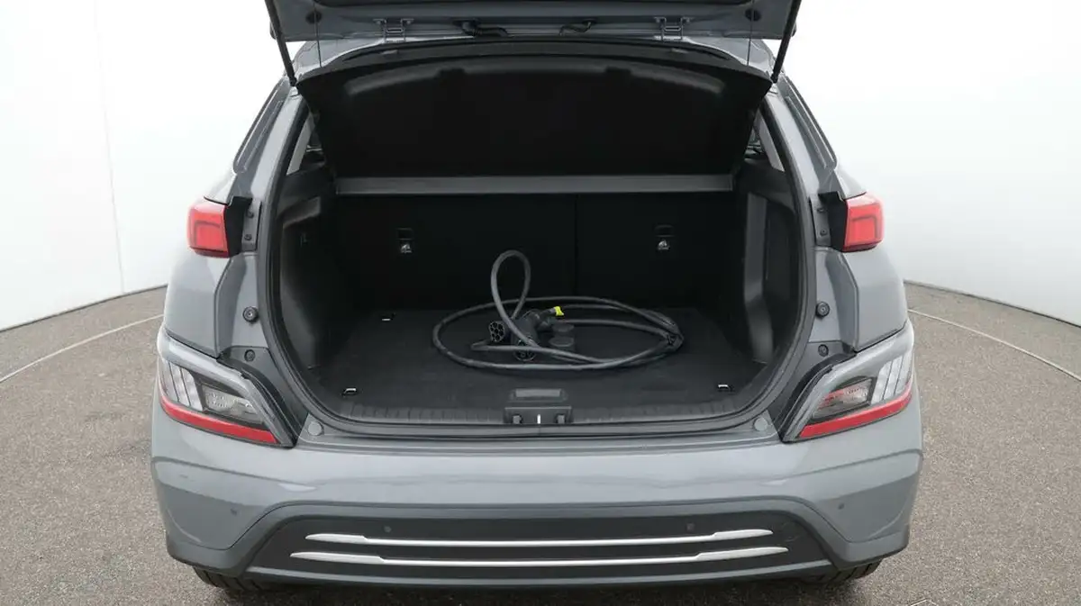 2022-hyundai-kona-e-premium-204ps-64kwh-7kw-obc-big-17