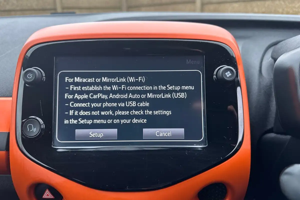2019-citroen-c1-10-vti-airscape-urban-ride-big-37