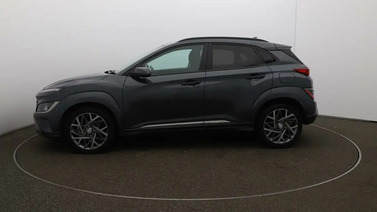 2022-hyundai-kona-16-gdi-premium-big-58