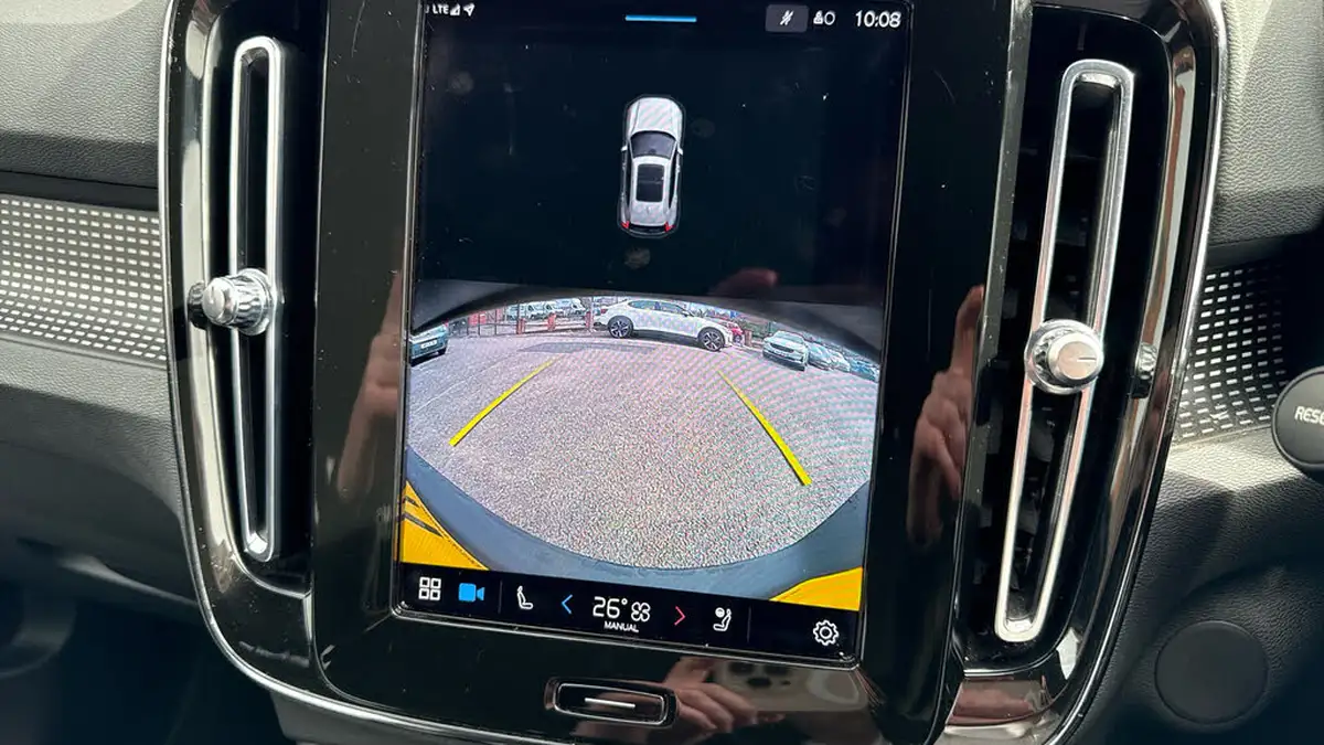 2021-volvo-xc40-e-twin-recharge-plus-big-23