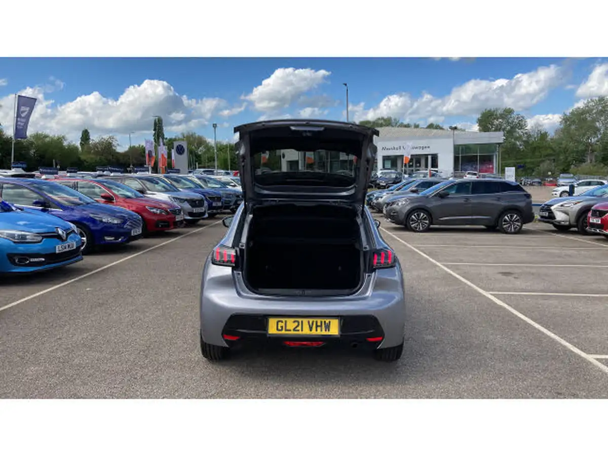 2021-peugeot-208-12-puretech-allure-premium-100bhp-big-3