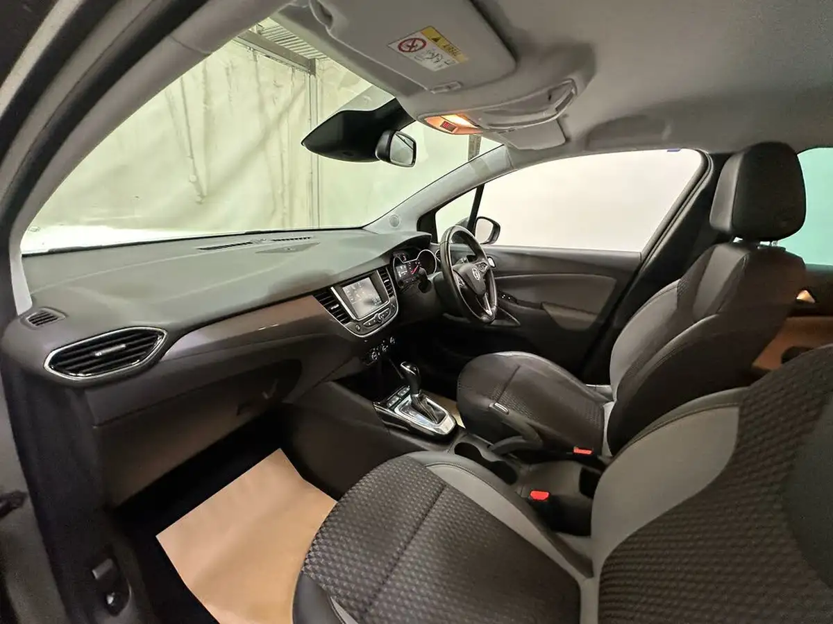 2020-vauxhall-crossland-x-12-elite-130ps-turbo-auto-big-23