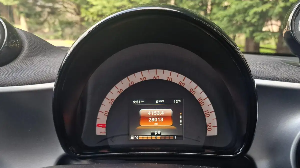 2017-smart-forfour-09-prime-sport-90bhp-ss-twinamic-big-16