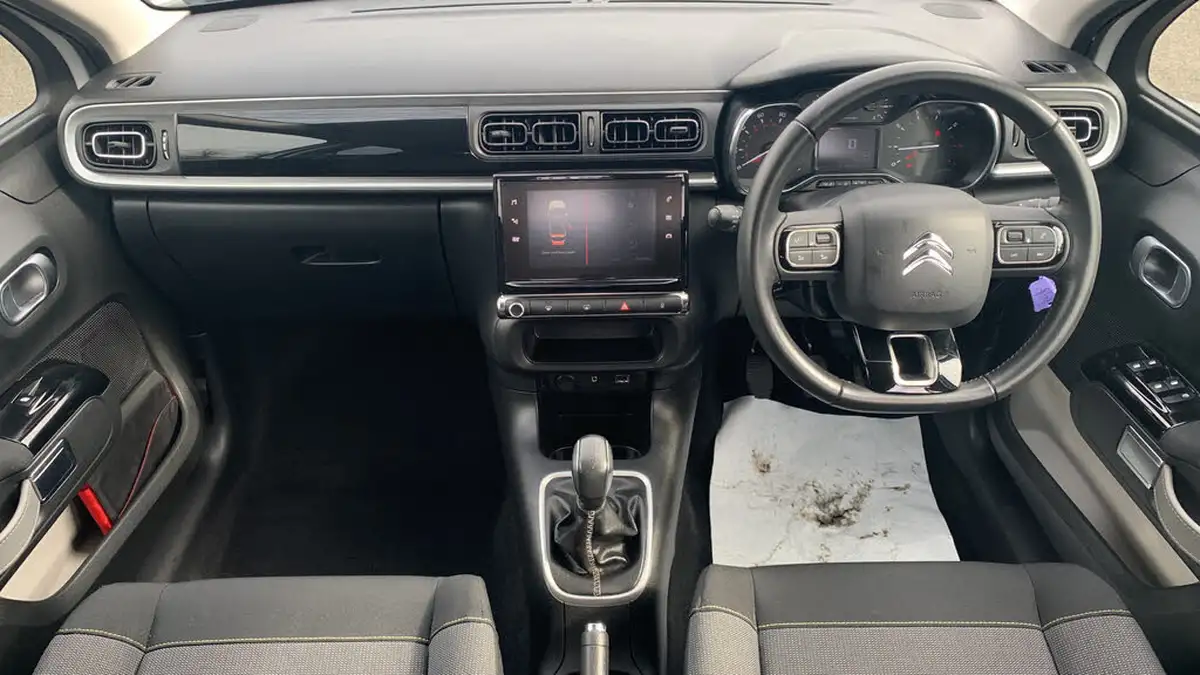 2018-citroen-c3-12-puretech-flair-82ps-big-3