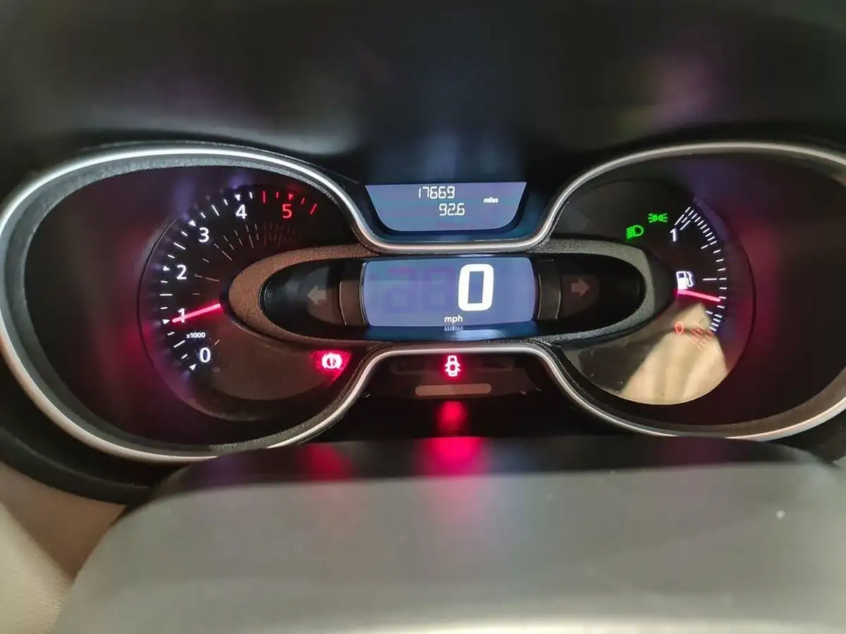 2019-renault-trafic-16dci-sl27-120-sport-nav-eu6c-bus-9-seats-big-19