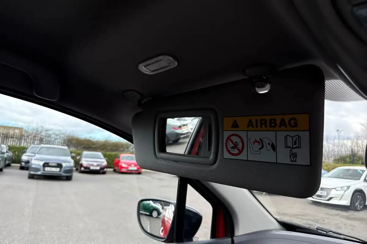 2019-renault-captur-15dci-gt-line-edc-auto-big-60