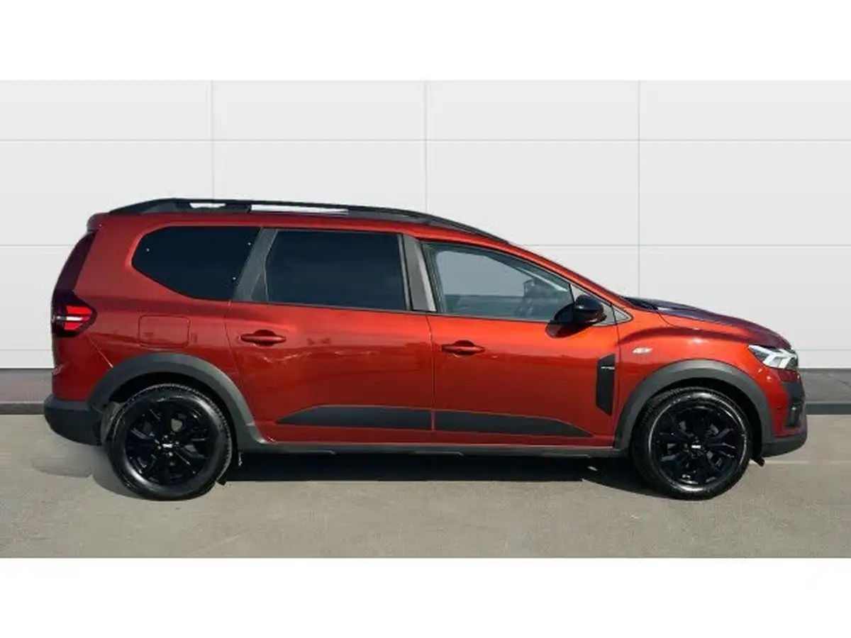 2023-dacia-jogger-10-tce-extreme-se-big-4