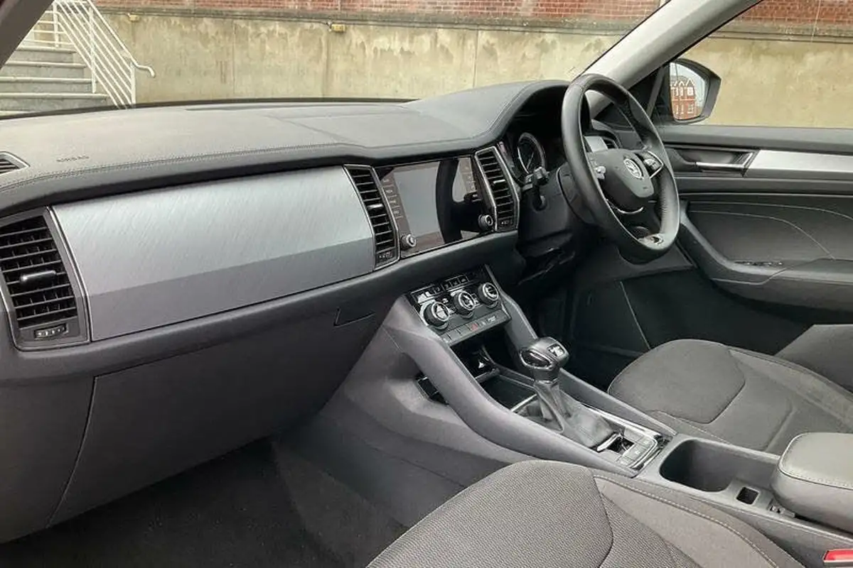 2022-skoda-kodiaq-20tdi-se-7-big-17