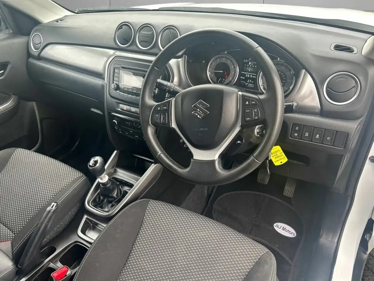 2021-suzuki-vitara-14-boosterjet-sz4-big-8