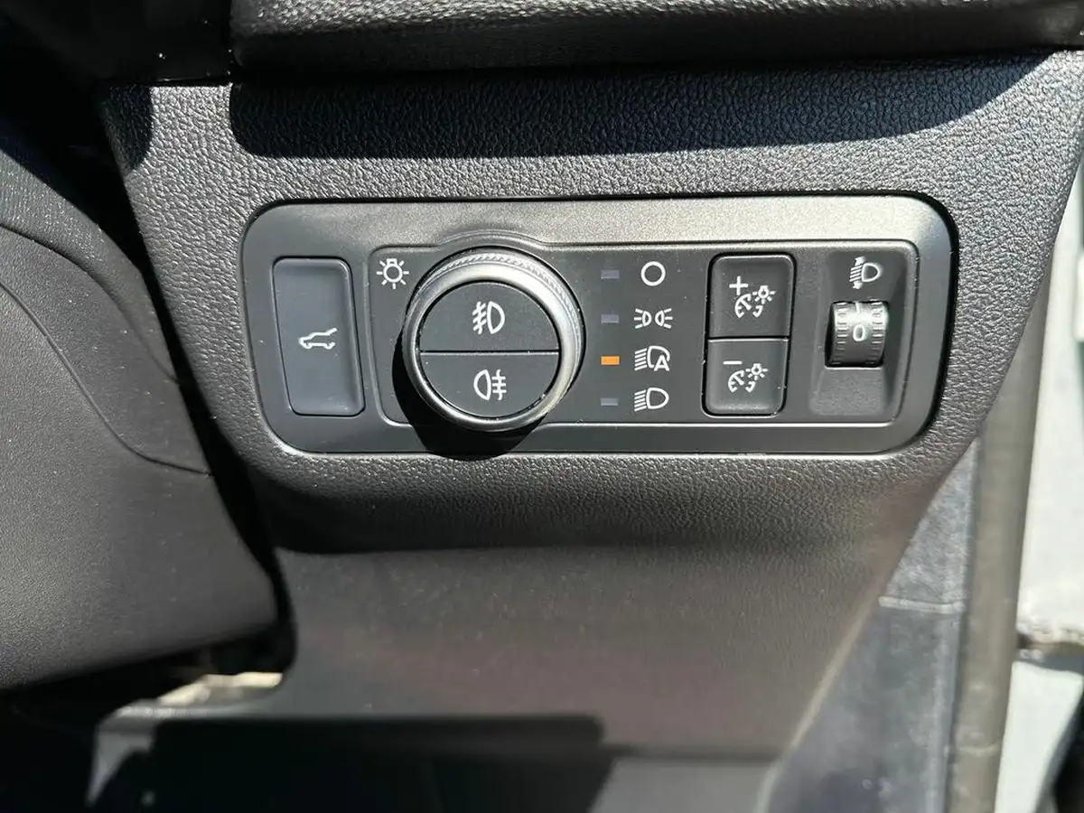2022-ford-kuga-15t-st-line-edition-big-22