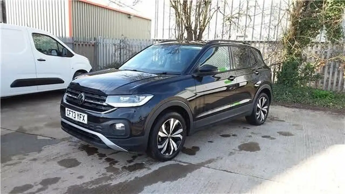 2023-volkswagen-t-cross-10-tsi-black-edition-110ps-big-5