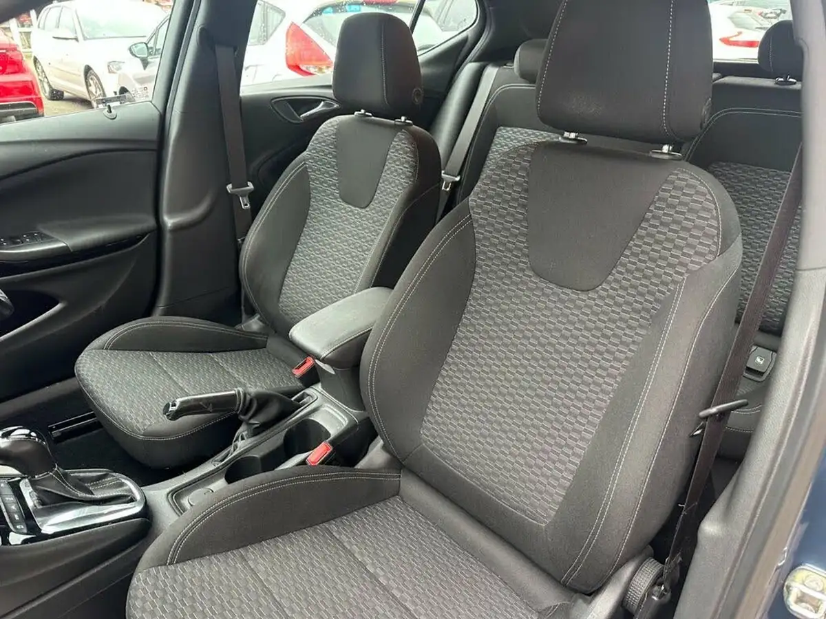 2016-vauxhall-astra-14i-16v-turbo-sri-nav-150ps-ss-hatchback-auto-big-7