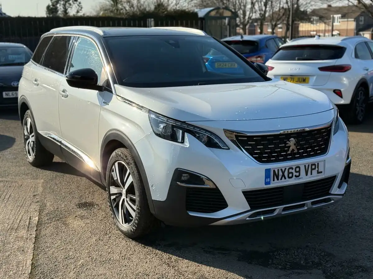 2019-peugeot-5008-suv-15-bluehdi-gt-line-eat8-big-0