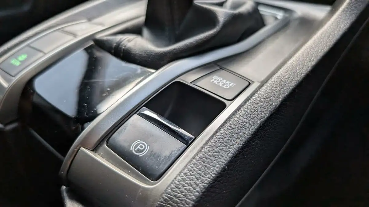 2021-honda-civic-10-vtec-turbo-sr-hatchback-5d-big-56
