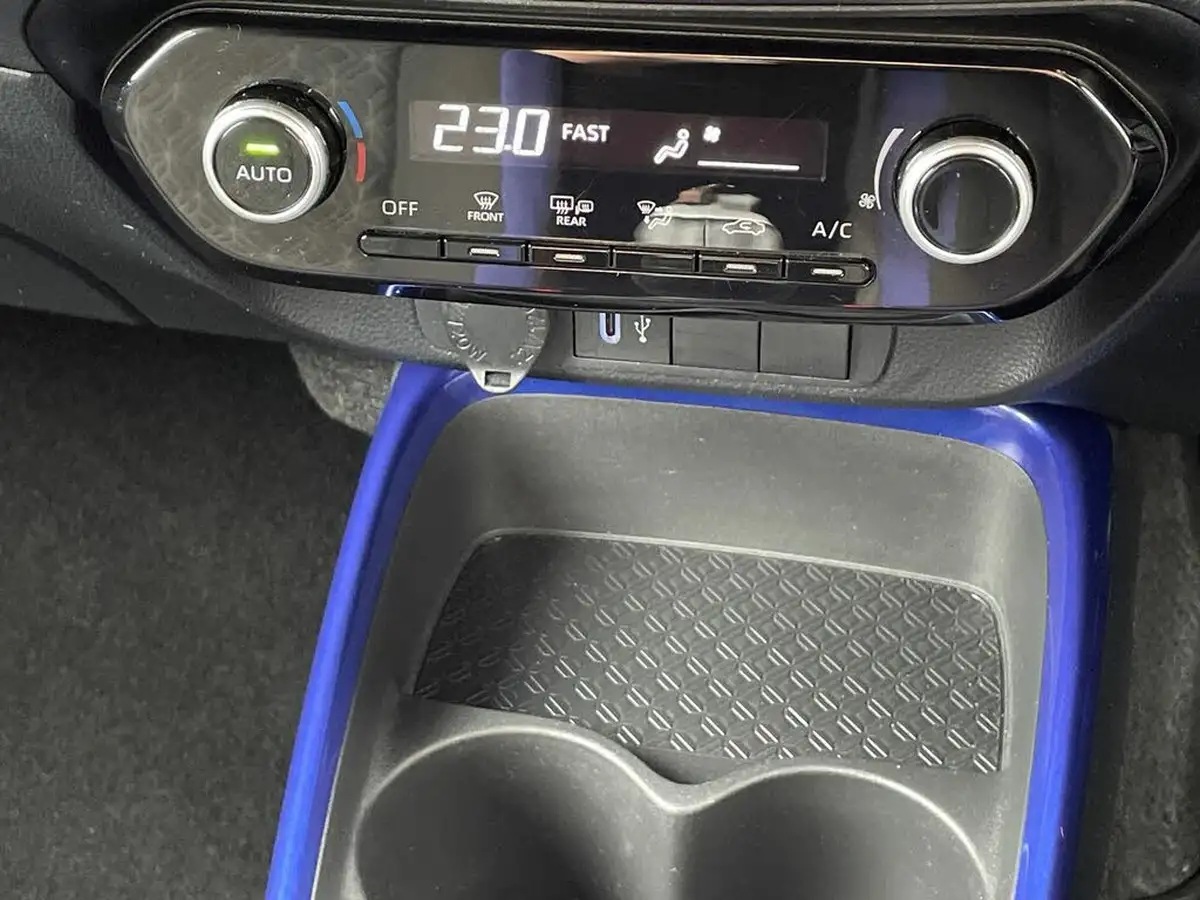 2024-toyota-aygo-x-10-vvt-i-edge-big-17