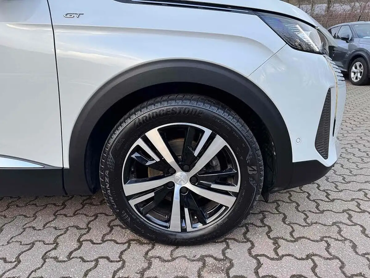 2022-peugeot-3008-suv-15-bluehdi-gt-big-35