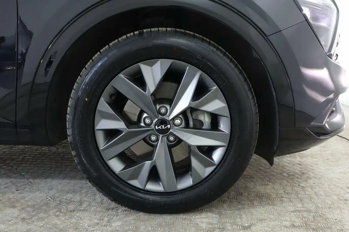 2024-kia-sportage-16-t-gdi-gt-line-226bhp-hev-auto-big-14