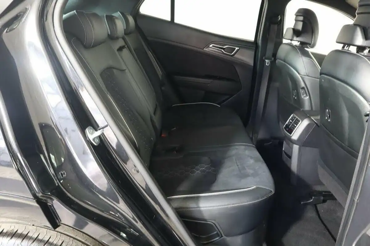 2024-kia-sportage-16-t-gdi-gt-line-226bhp-hev-auto-big-38