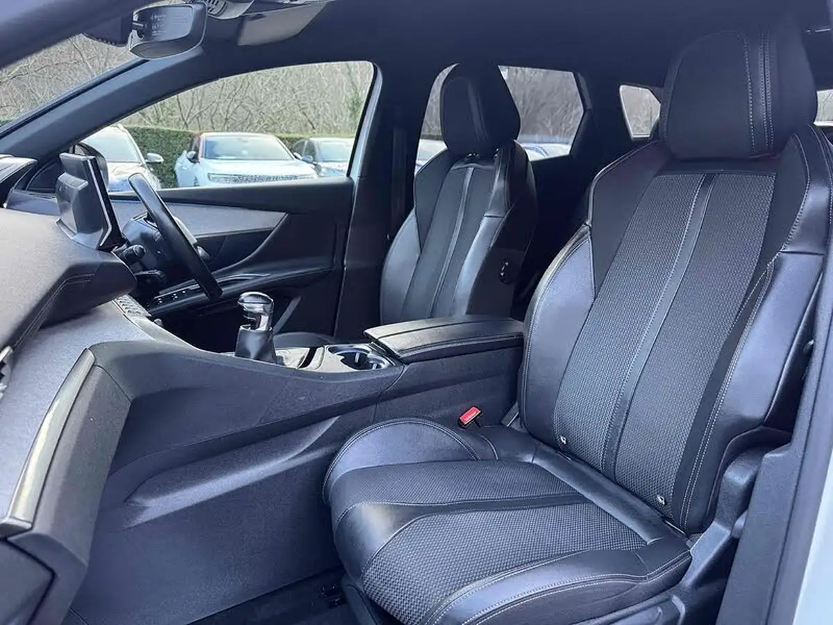 2022-peugeot-3008-suv-15-bluehdi-gt-big-15