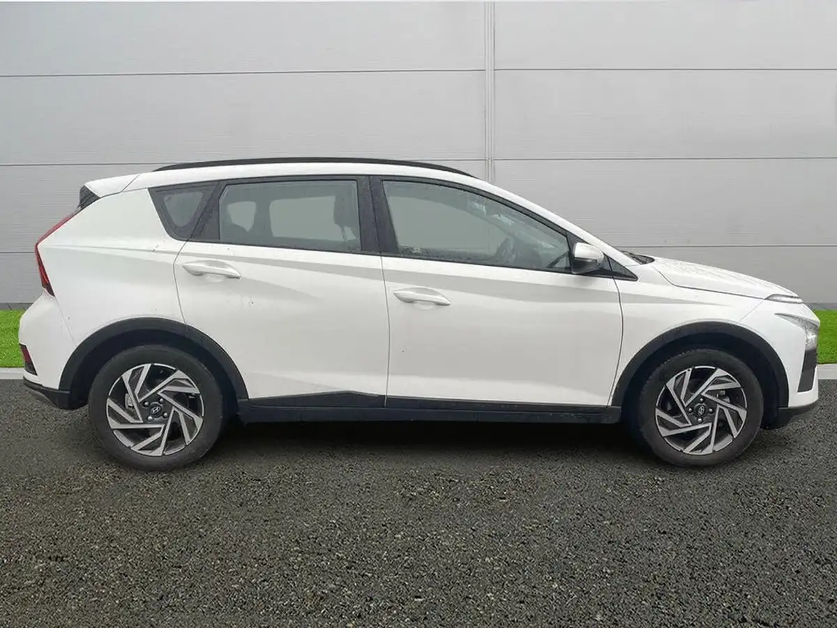 2024-hyundai-bayon-10-t-gdi-advance-7dct-big-7