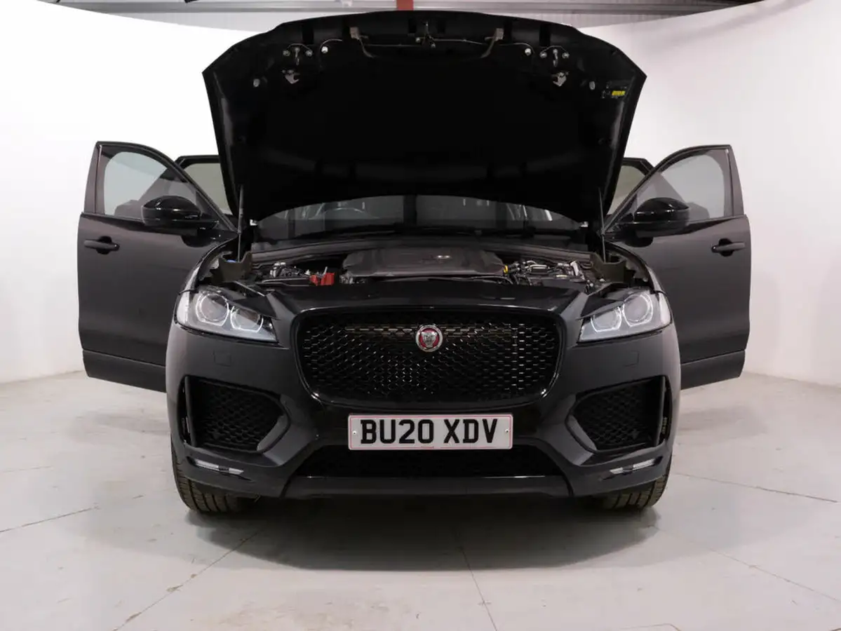 2020-jaguar-f-pace-20-i4d-chequered-flag-180ps-big-45