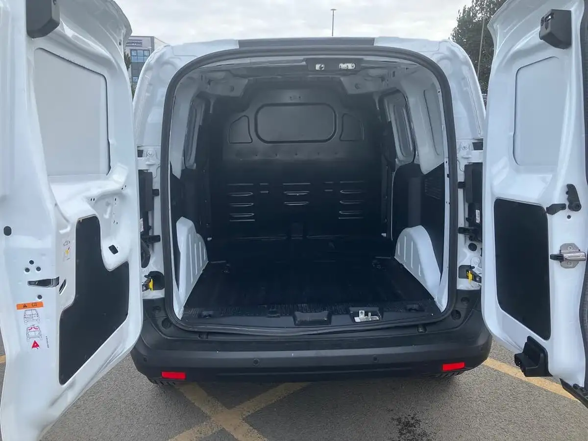 2024-ford-transit-courier-10t-limited-ecoboost-125pseu6d-big-17