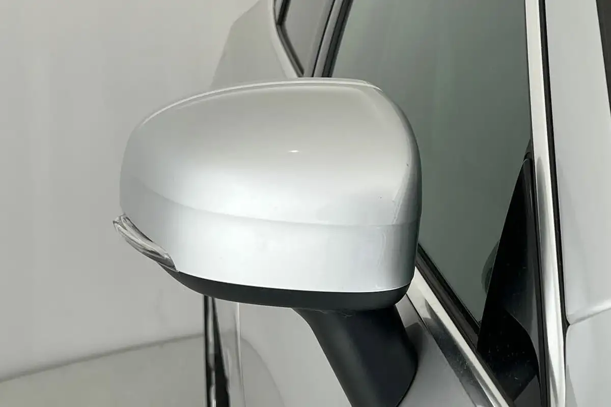 2021-volvo-xc60-20td-b4-momentum-awd-big-18