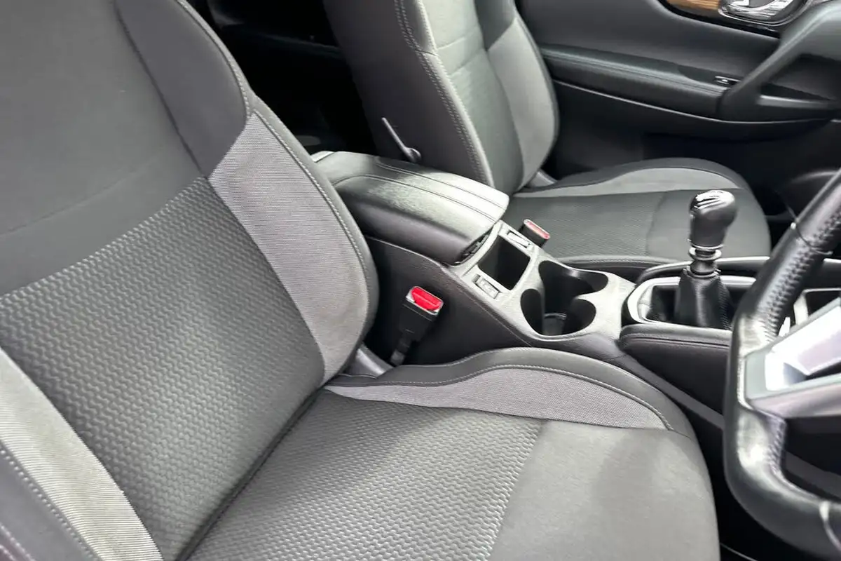 2018-nissan-qashqai-15dci-acenta-115ps-big-30