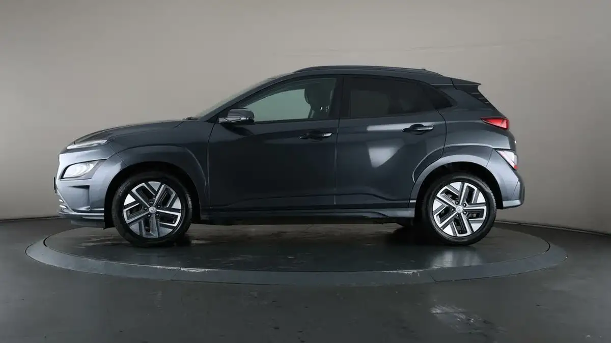 2022-hyundai-kona-e-premium-204ps-64kwh-7kw-obc-big-36