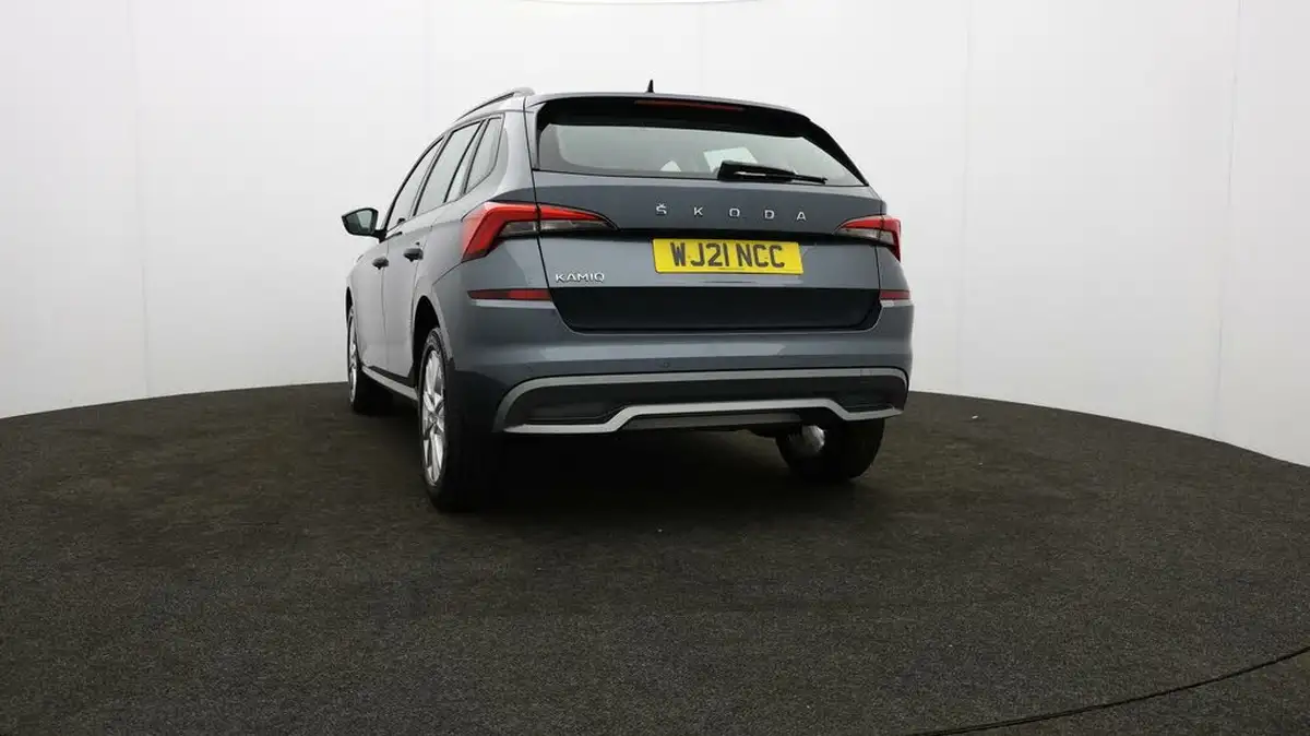 2021-skoda-kamiq-10-tsi-se-95ps-big-29