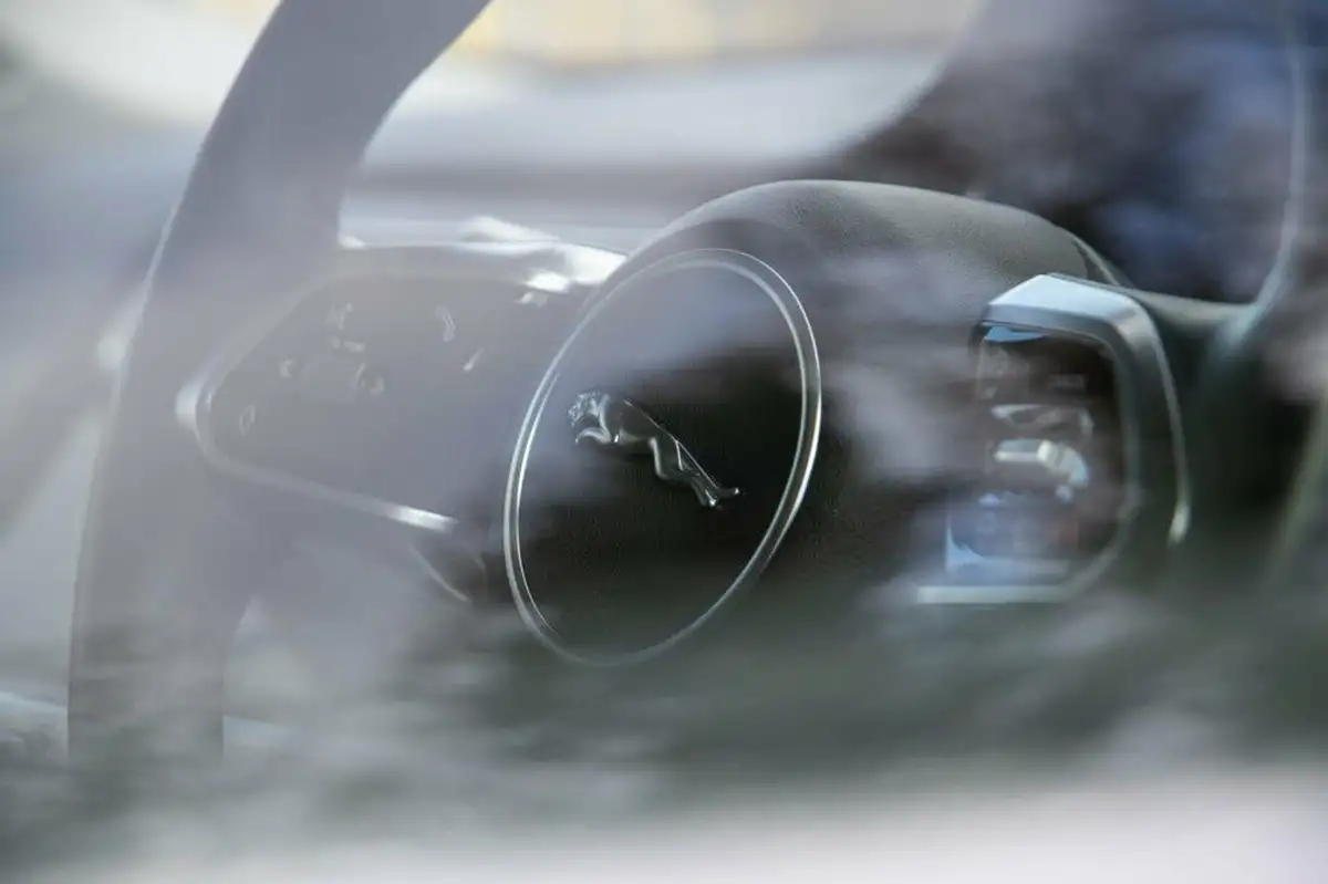 2018-jaguar-i-pace-ev400-hse-big-8