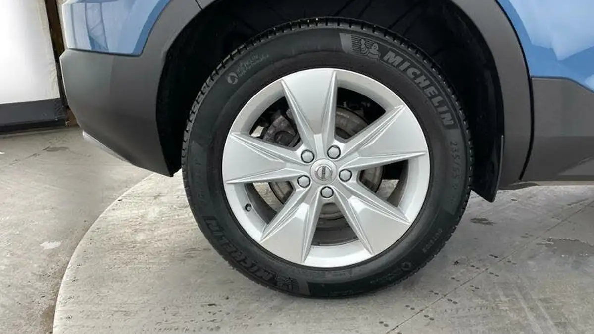 2024-volvo-xc40-20-b3-core-big-16