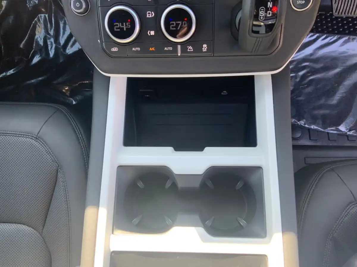 2024-land-rover-110-defender-30-d350-x-dynamic-se-big-25