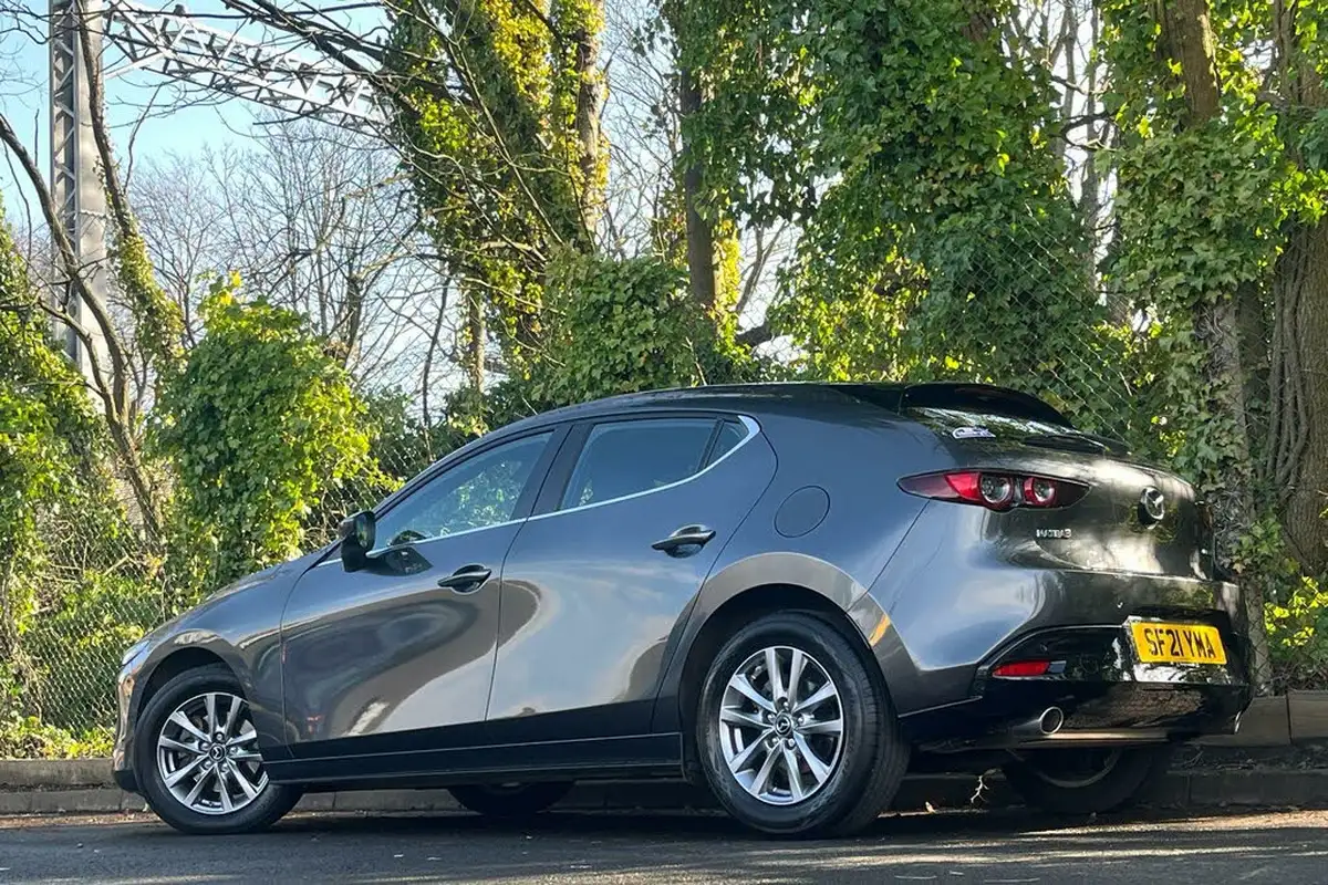 2021-mazda-mazda3-20-se-l-lux-122ps-hatchback-5d-auto-big-1