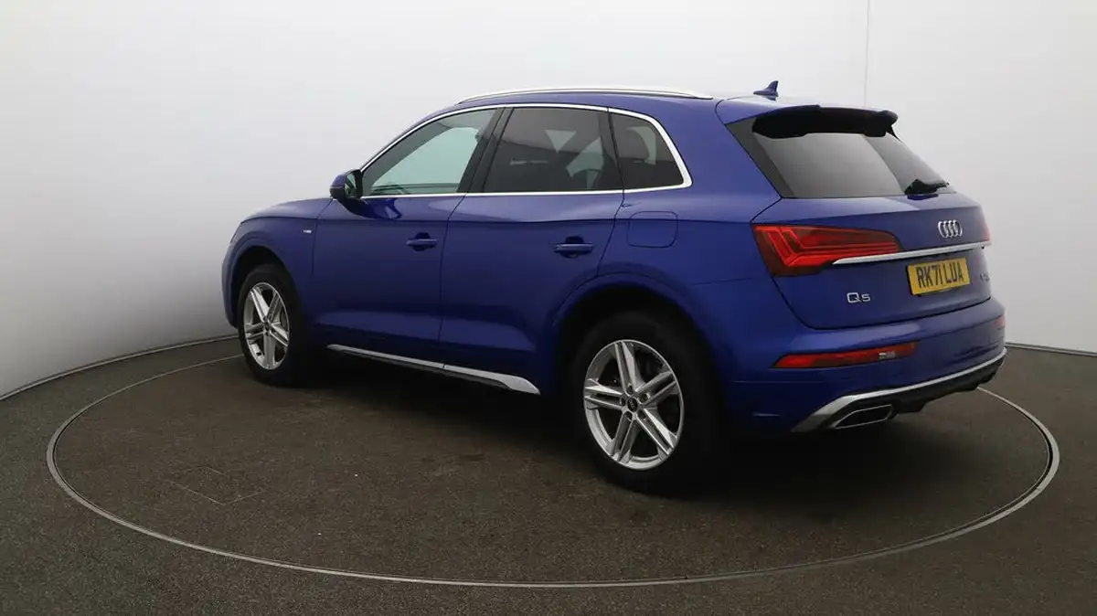 2021-audi-q5-20-50-tfsi-e-s-line-station-wagon-big-4
