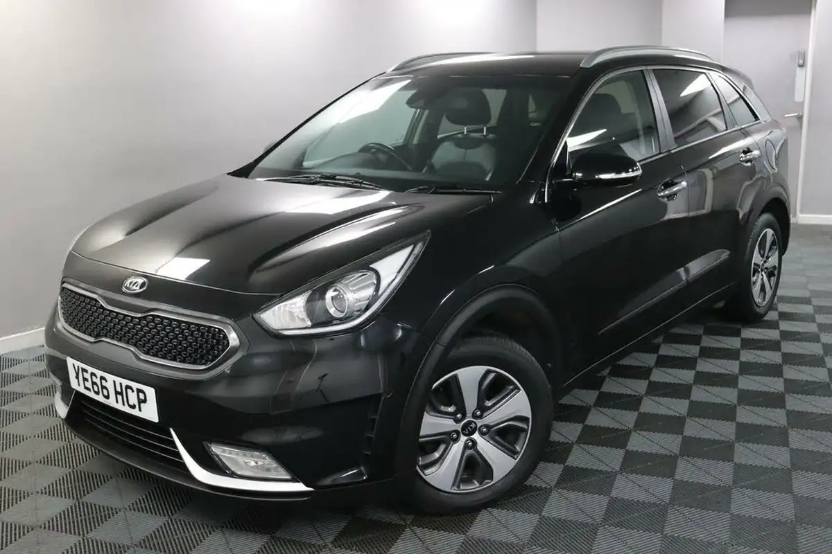2016-kia-niro-16-gdi-2-big-15