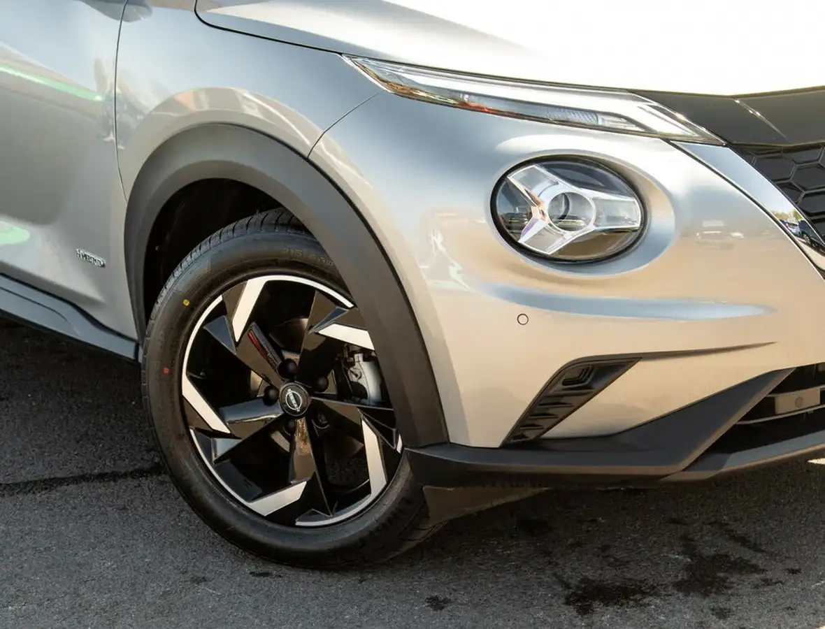 2022-nissan-juke-16-hybrid-n-connecta-big-1
