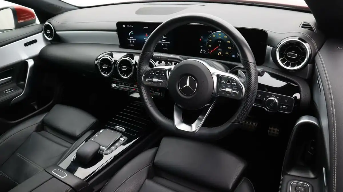 2021-mercedes-benz-cla-13-cla-200-amg-line-coupe-4d-big-9
