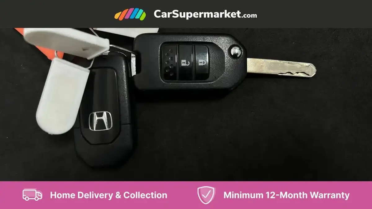 2016-honda-jazz-13-i-vtec-se-cvt-big-22