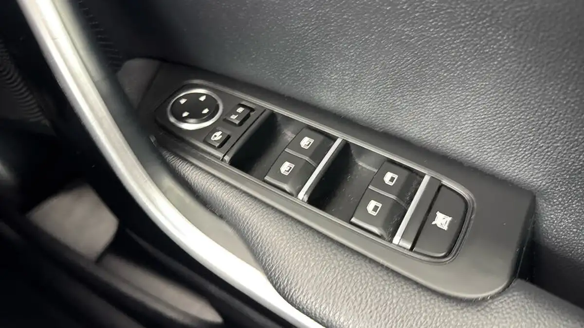 2022-kia-pro-ceed-15-t-gdi-gt-line-big-21